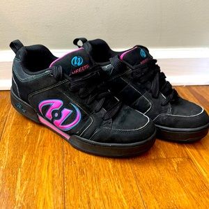 Heelys Voyager Women’s sz 8 Pink/Black with wheels Pre-owned